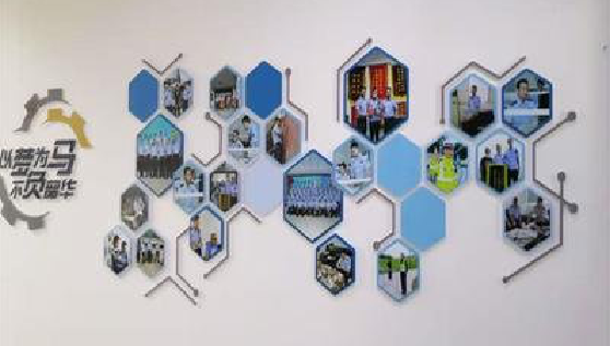 双峰文化墙最常见的做法。